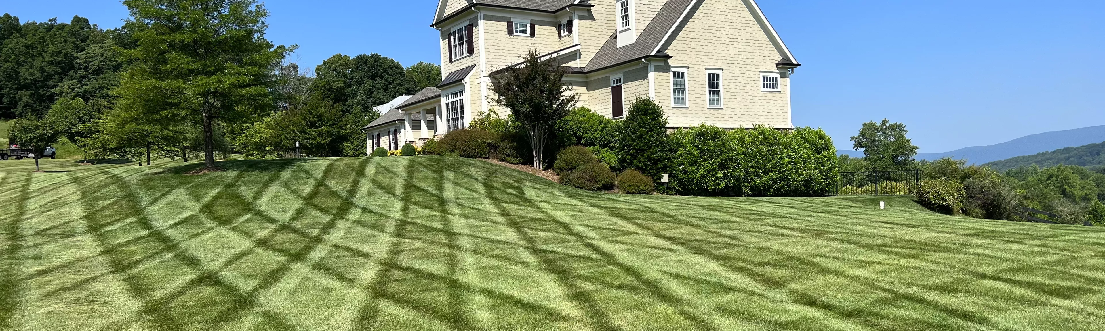 House with freshly mowed lawn